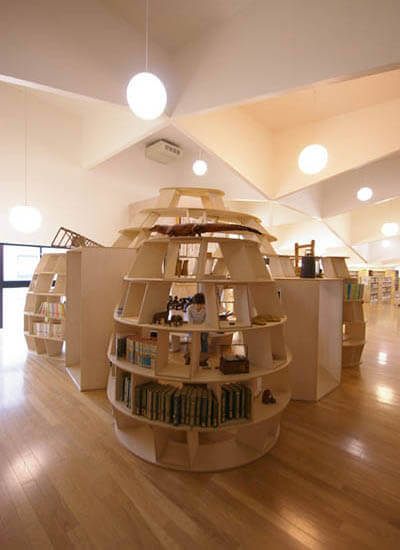 yamakoya-wooden-library-shelving