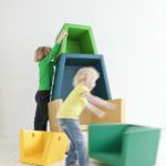 03_Stacking_Throne_2011-02-17_500x1000