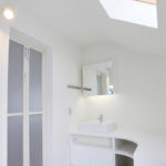 dzn_House-in-Nakameguro-by-Level-Architects-16